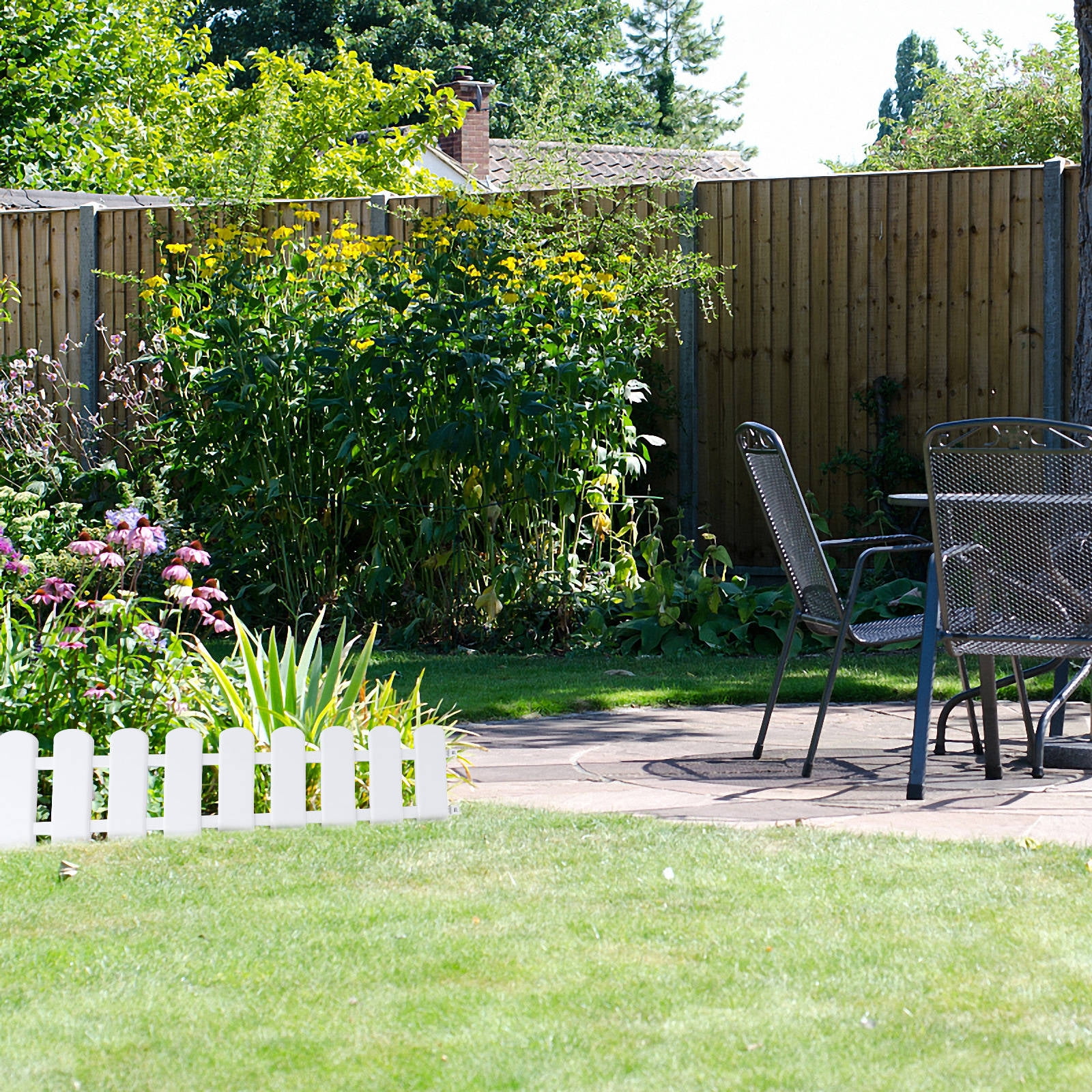 BEADCEST 5Pcs Flexible White Decorative Fence Ideal for Gardens Courtyards and Holiday Displays