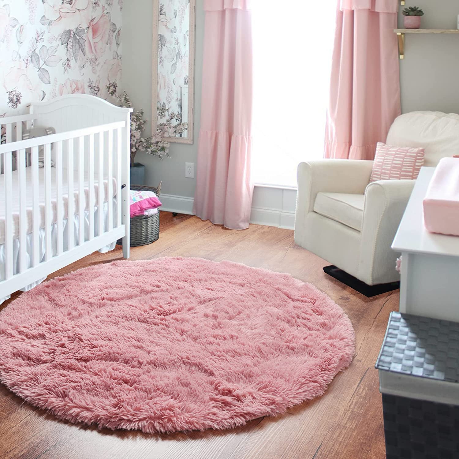 Junovo Round Fluffy Area Rugs For Kids Girls Princess Castle Plush Shaggy Carpet Cute Circle Nursery Rug For Kids Room Bedroom Living Room,4'x4',Blush
