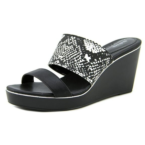 Style Co. Laineyy Wedge Sandals Blackwhite Snake black