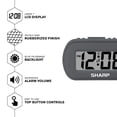 thumbnail image 4 of Reloj despertador digital Sharp – Caja de plástico táctil con acabado de goma suave – Funciona con pilas – Luz de fondo azul a pedido – Alarma ascendente – Fácil de usar – Negro carbón, 4 of 5