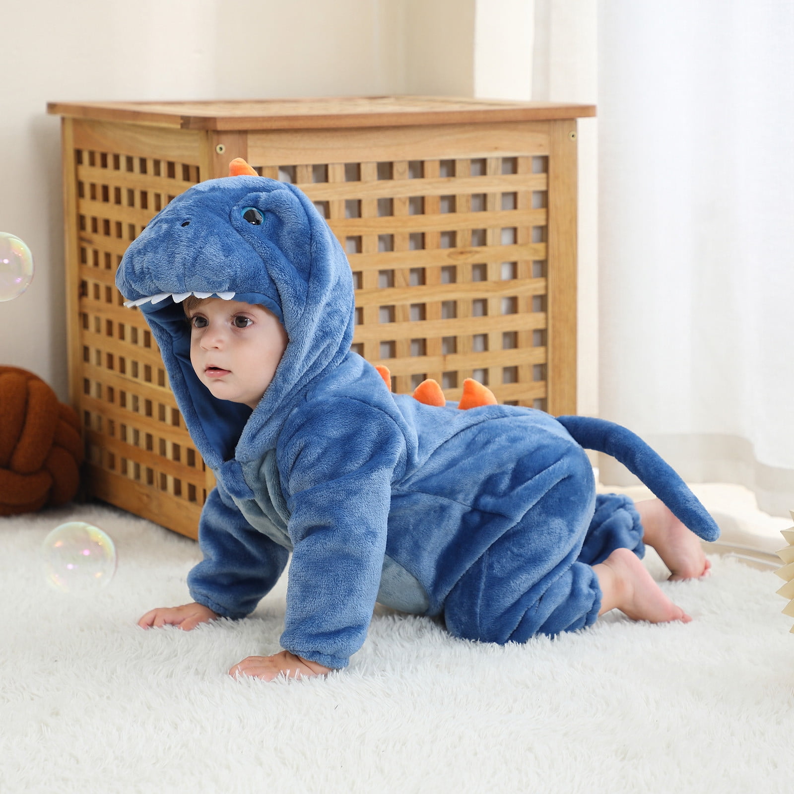 FFENYAN Adorable Dinosaur-Themed Baby Onesie Soft Flannel Long Sleeve Bodysuit for Infants and Toddlers Perfect for Everyday Wear and Special Occasions for 3 Months-3 Years