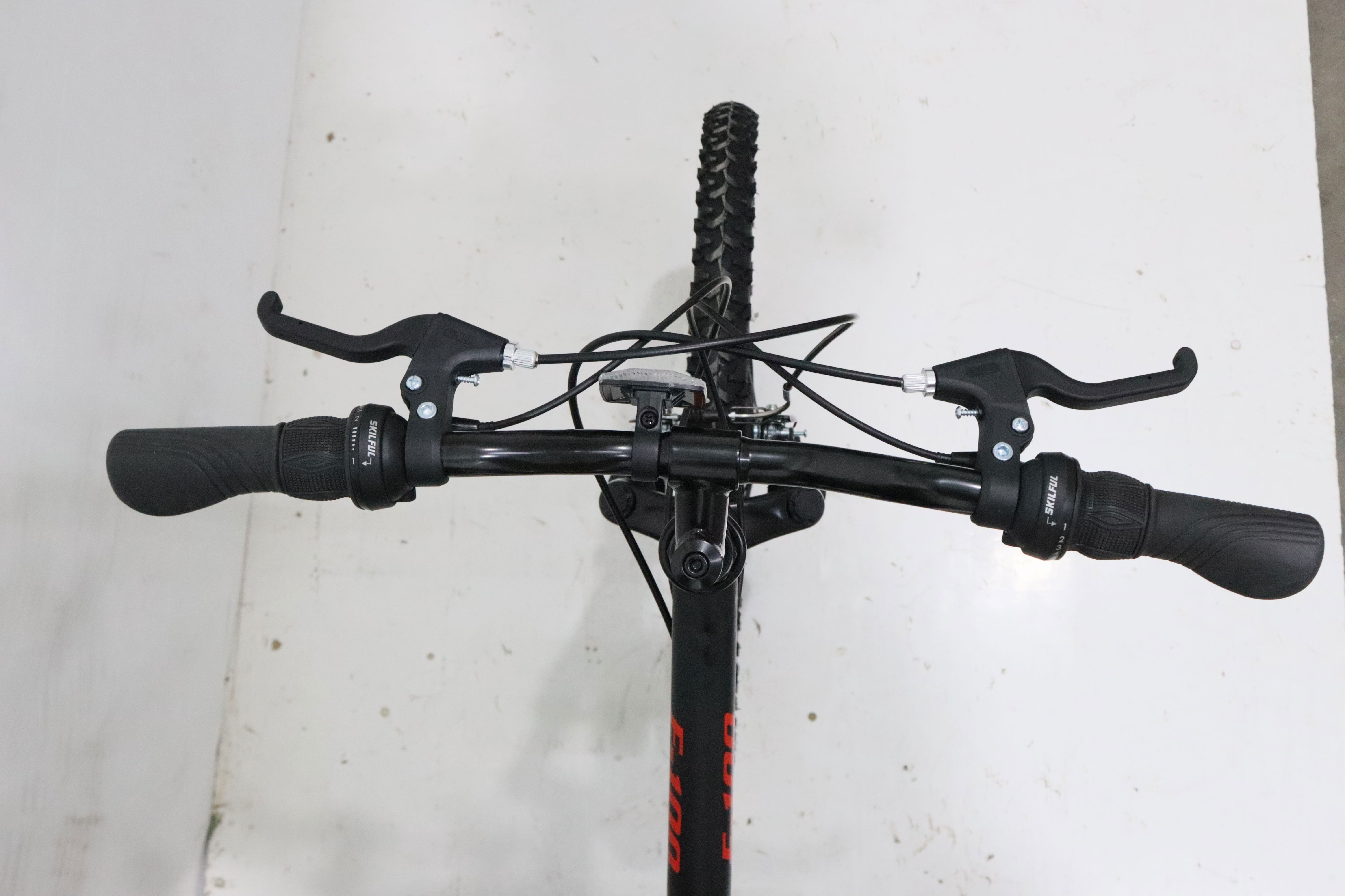 QARSWA 24" Inch Mountain Bike for Men & Women, 21-Speed Full Suspension MTB, High-Carbon Steel Frame, Quick Release Front Wheel, Dual Fenders Bicycle