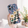 thumbnail image 2 of Actualice la protección de su teléfono con esta elegante funda de goma TPU a prueba de golpes para iPhone. ¡Haga su pedido ahora!, 2 of 4