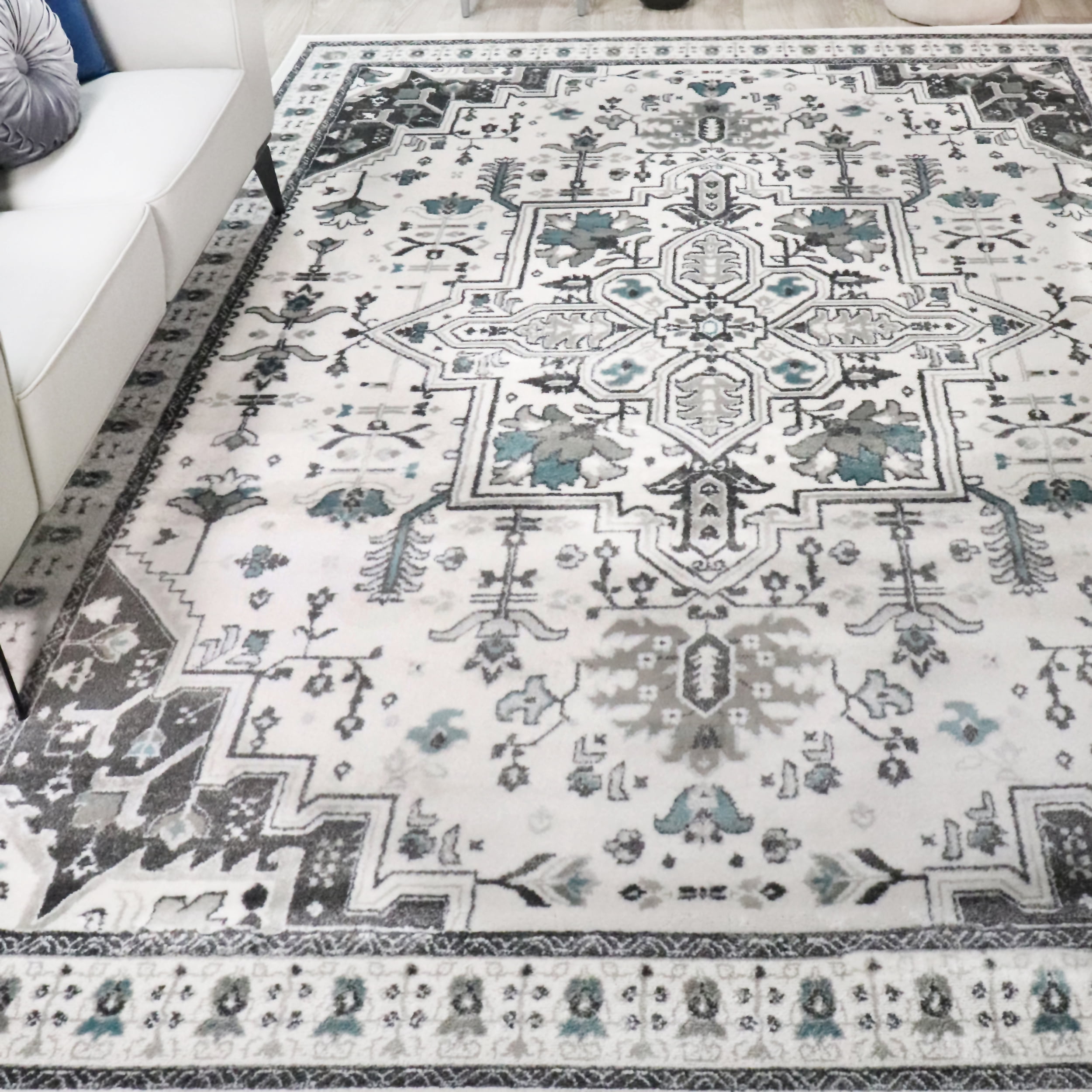 Superior Southwestern Tribal Medallion Indoor Area Rug, Rivulet, 4' x 6'