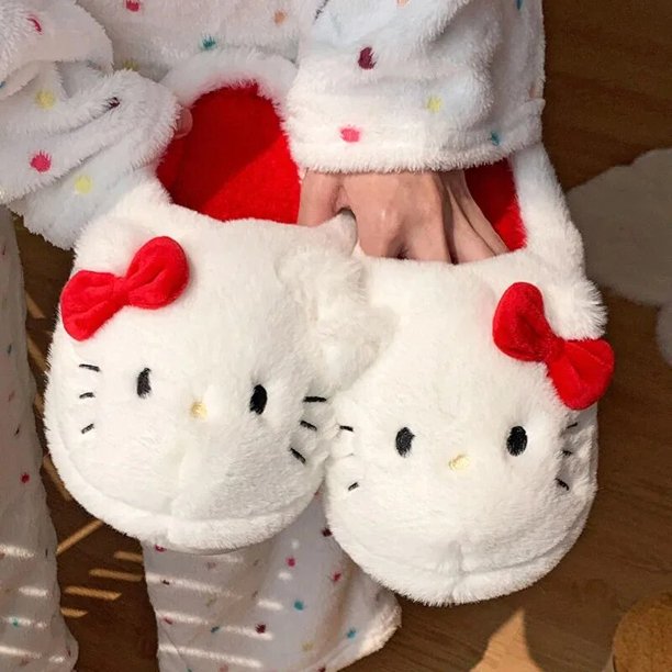 Zapatillas de felpa Sanrio de Hello Kitty para niñas, zapatos de felpa acolchados suaves para dormitorio, juguetes Kawaii, regalos de Navidad para estudiantes, Otoño e Invierno