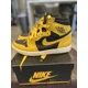 thumbnail image 3 of Jo r-dan 1 Retro Pollen Size 9 Mens, 3 of 6