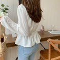 thumbnail image 4 of Camisa blanca con cuello en V Camisa de manga larga de encaje de otoño $ Principios de otoño Temperamento Cuello en V Cintura elástica Costura con cordones Camisa de manga larga Xemadio HMHZ1822-2, 4 of 5