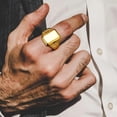 thumbnail image 4 of Anillos con iniciales de Color dorado para hombre, joyería de acero inoxidable con letras personalizadas, A-Z, sello para el dedo meñique, regalo personalizado, 4 of 4