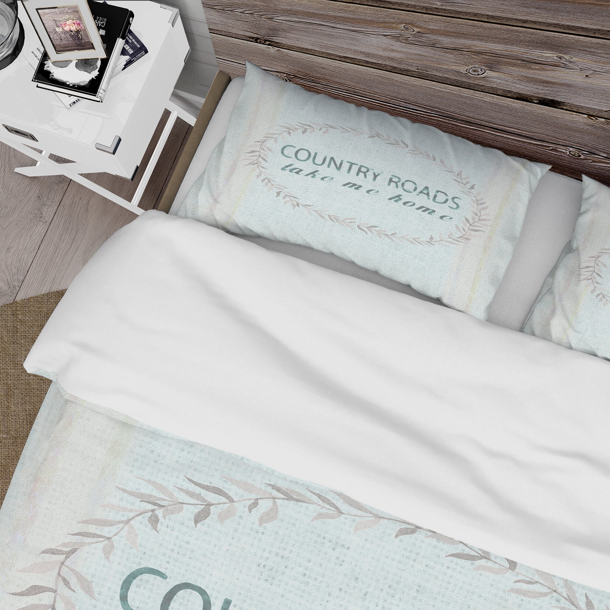 Designart 'Farmhouse Florals XIX' Farmhouse Duvet Cover Set