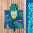 thumbnail image 4 of Serviette de Plage à Capuche Mainstays, Motif Alligator, 1 Pièce, 24" x 48", 4 of 5