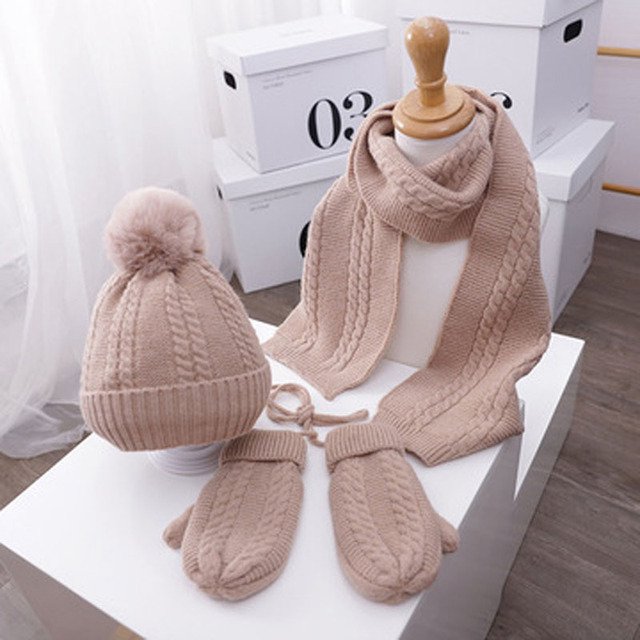 LinYooLi Children’S Knitted Small Linen Hat Scarf Gloves Three-Piece Set, Plush Warm Children’S Hat Wool Cap