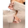 thumbnail image 3 of Chaqueta Colorskin ligera con cremallera para mujer, modelo Almond XS, 3 of 6
