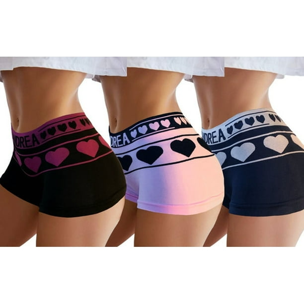 Damas en calzones sales