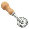 thumbnail image 4 of Juego de 2 sellos cortadores para hacer ravioles: cortadores de masa líderes y sellos de prensa con mango de madera para ravioles y pasta, 4 of 5