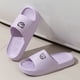 thumbnail image 3 of Zapatillas con estampado de oso para mujer y hombre, zapatos antideslizantes de suela suave, ligeros y cómodos, para el baño y el verano, 3 of 5