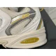 thumbnail image 4 of New Balance 530 Running Shoes Mens 10 D Womens 11.5 White Yellow Ginger Lemon, 4 of 6