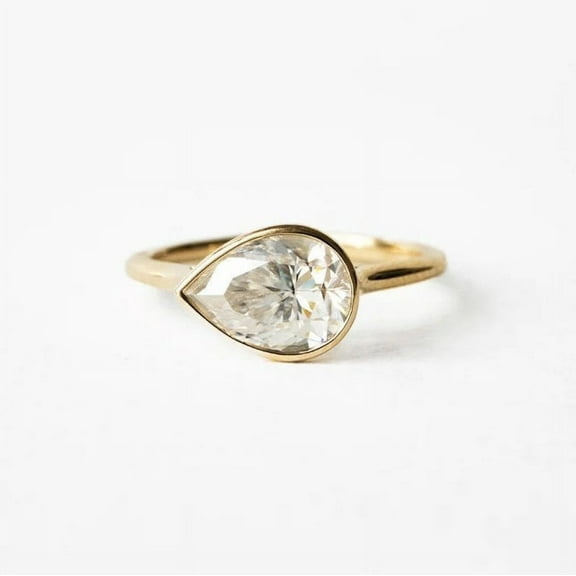 SOLITAIRE JEWELS 1.5CT Pear Shaped Moissanite Bezel Set Engagement Ring Solid 10k Yellow Gold