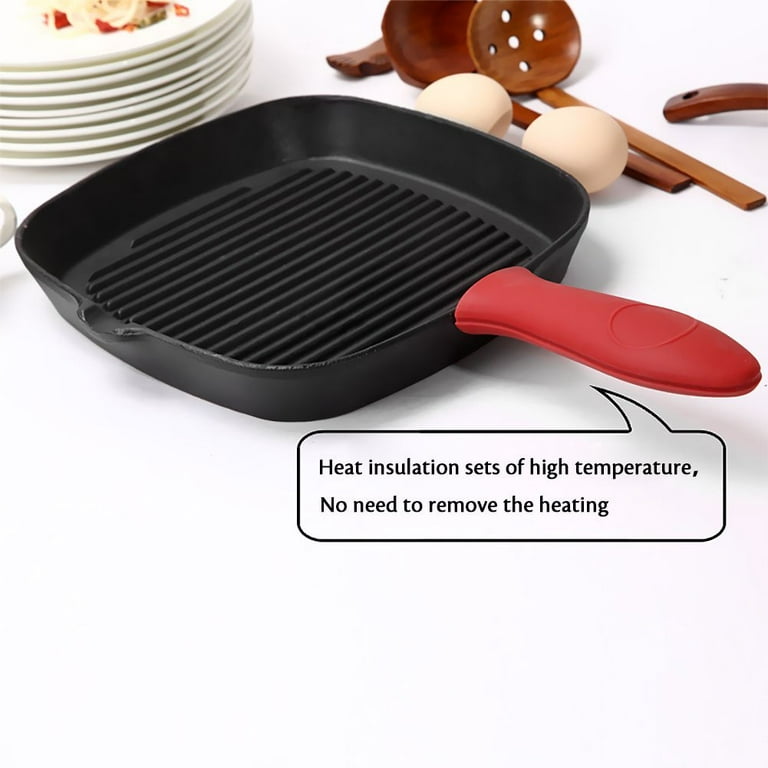 Cast Iron Skillet w/ Red Silicone Hot Handle Holder