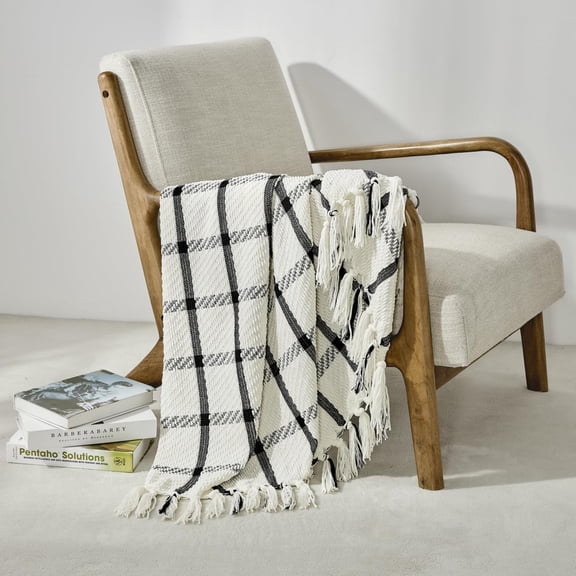 CREVENT Breathable Warm Black and White Chenille Plaid Throw Blanket with Tassles,60''x80''
