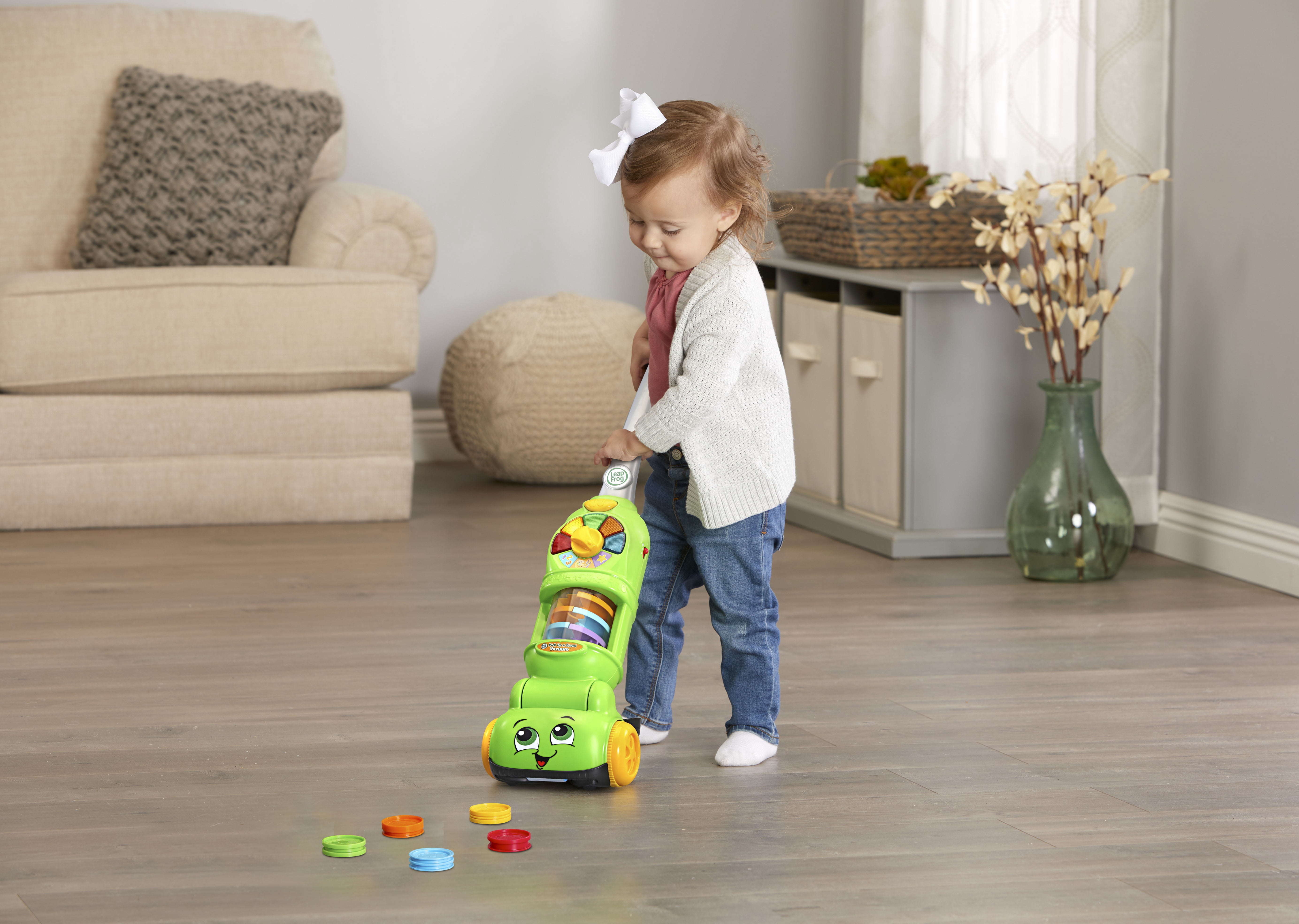 LeapFrog® Pick Up & Count Vacuum™, Unisex Toy with 10 Colorful Play Pieces