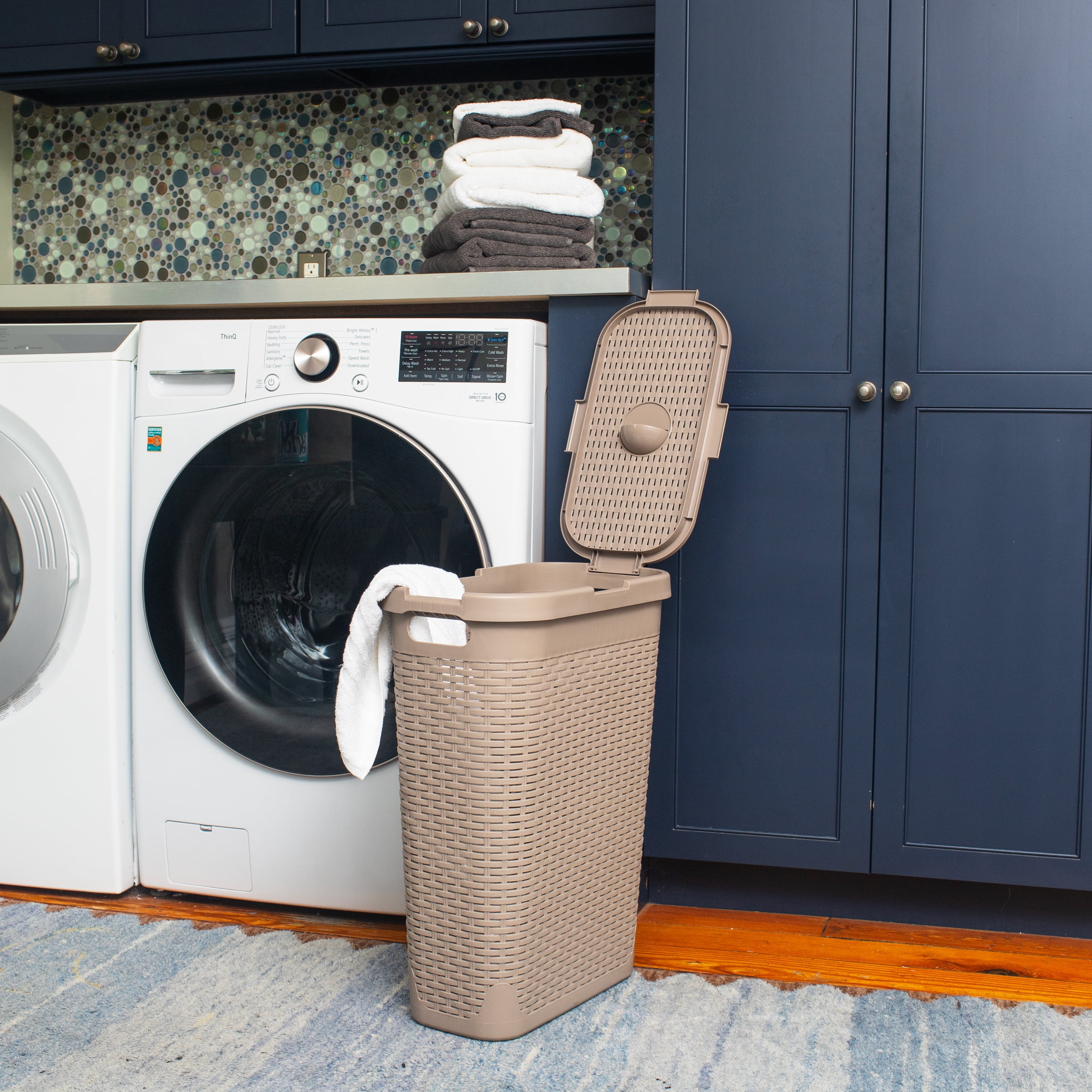 Mind Reader Slim Laundry Hamper with Lid,  40L Clothes Basket, Narrow Tapered Design with Ventilated Cutout Pattern, Plastic, Tan