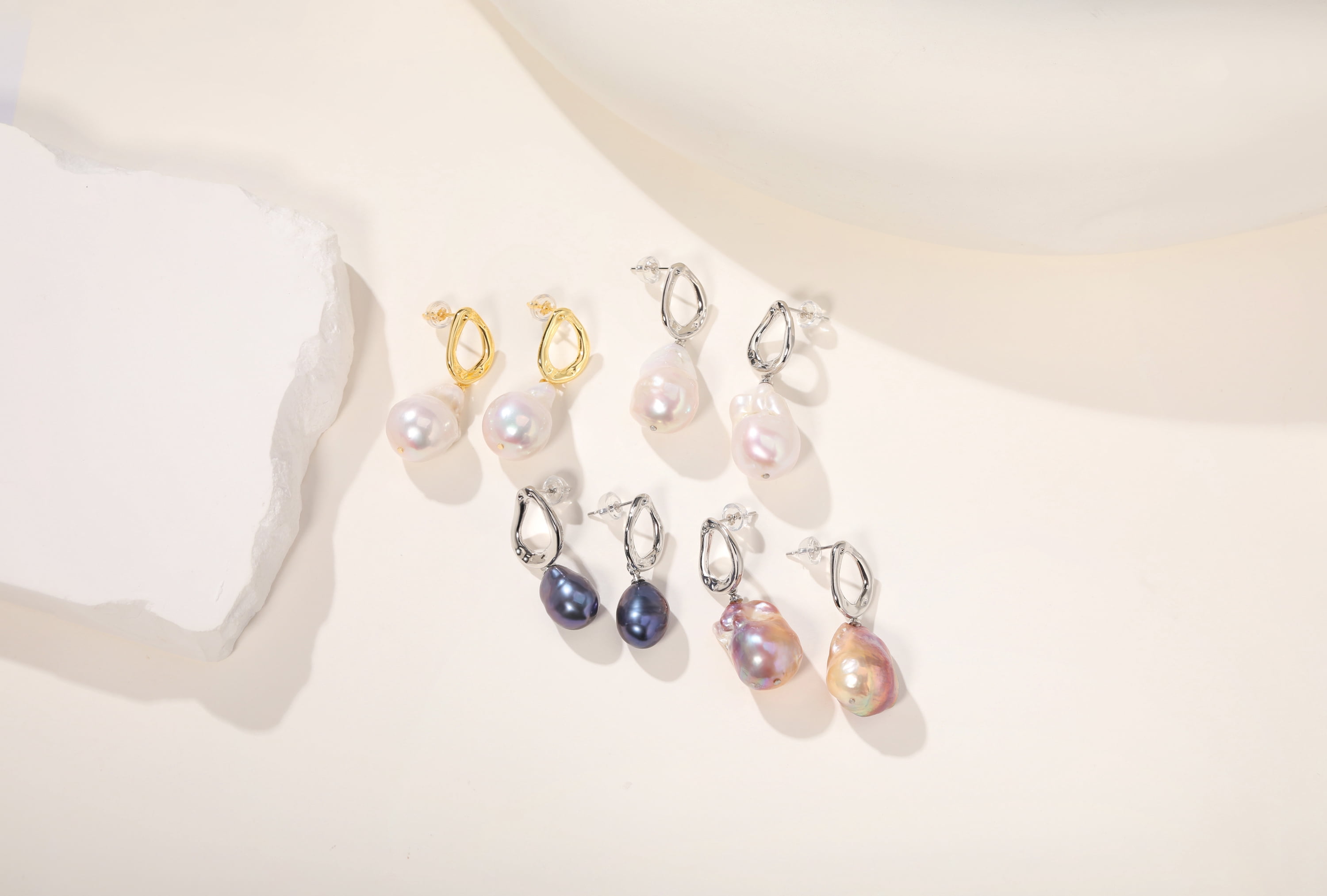 YAMI 9-10mm Baroque Freshwater White Pearl Drop Earrings for Women, 925 Sterling Silver Cultured Pearl Dangle Earrings Elegant Mother 's Day Jewelry Gift
