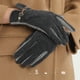 thumbnail image 4 of Guantes de lana de otoño e invierno para mujer, estilo coreano, de felpa de lana, resistentes al frío, a prueba de viento, de terciopelo, acolchados, con pantalla táctil, cálidos, 4 of 5