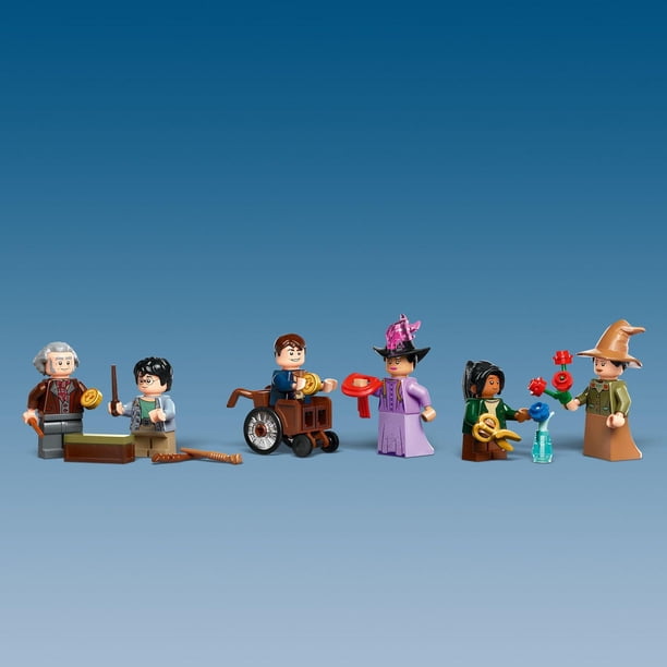 LEGO Harry Potter Ollivanders & Madam Malkin's Robes Building Set