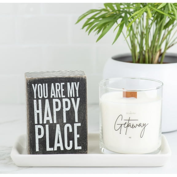 The Diamond Life Getaway Mango & Starfruit Scented Coconut Soy Candle with 65 h Burn Time/10 oz