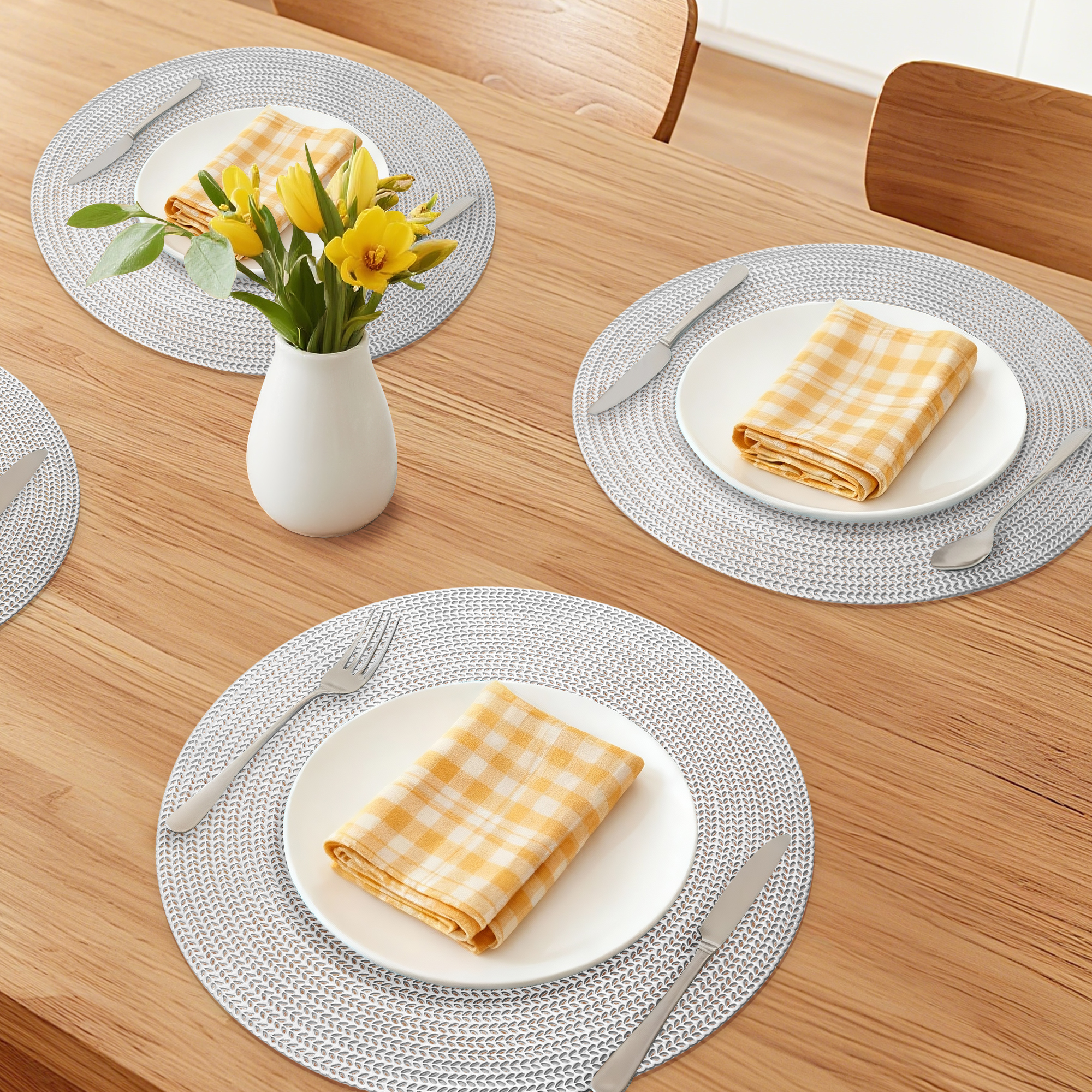 Unique Bargains Set of 6 Round Washable Hollow Design Placemats Silver