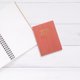 thumbnail image 4 of Mini libreta de notas con agenda diaria 2025, agenda de oficina, cuaderno de diario delicado (A7), 4 of 5