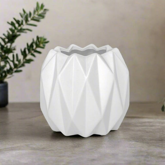 Feryn Ribbed Ceramic Vase