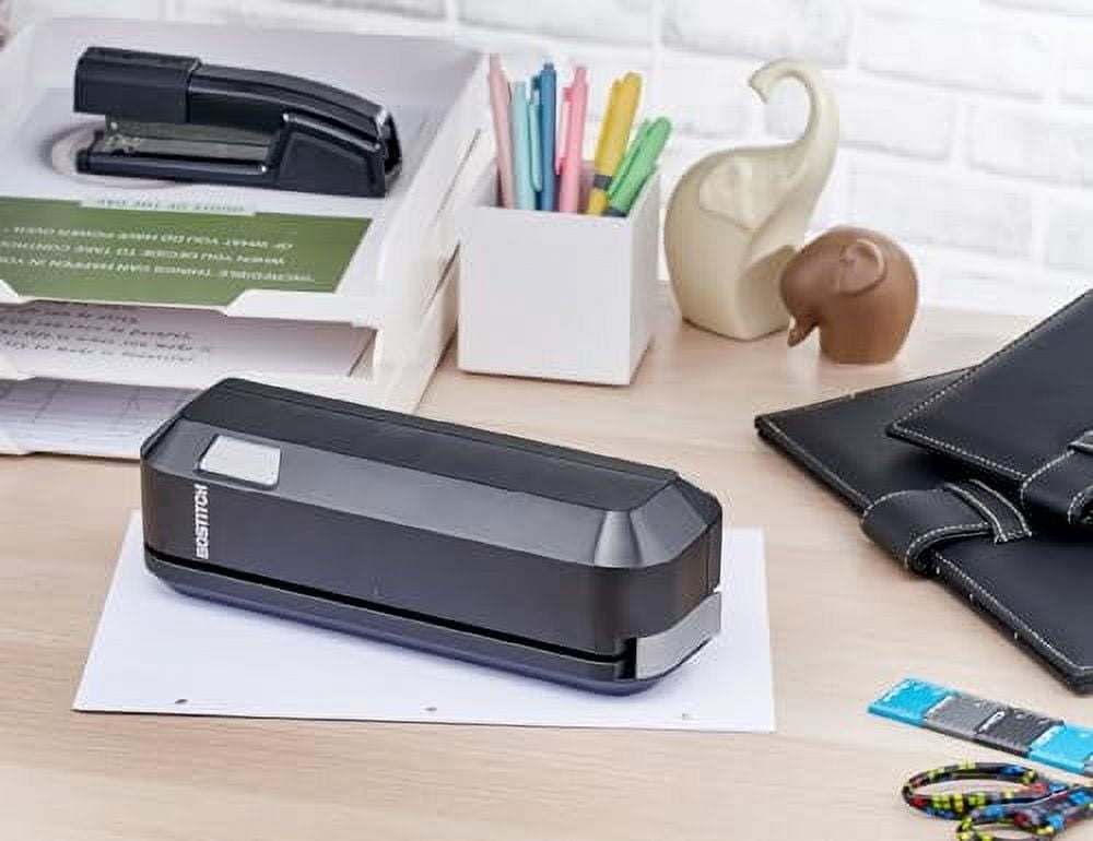 Bostitch EHP20-BLK 20-Sheet Electric Three-Hole Punch with 9/32 in. Holes - Black