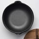 thumbnail image 4 of Cateissary Olla para estofado Shouxi Po negra, viga de elevación doble de acero duradero, suplemento de hierro natural sin recubrimiento Cocina y Comedor guantes+tapa+olla, 4 of 6