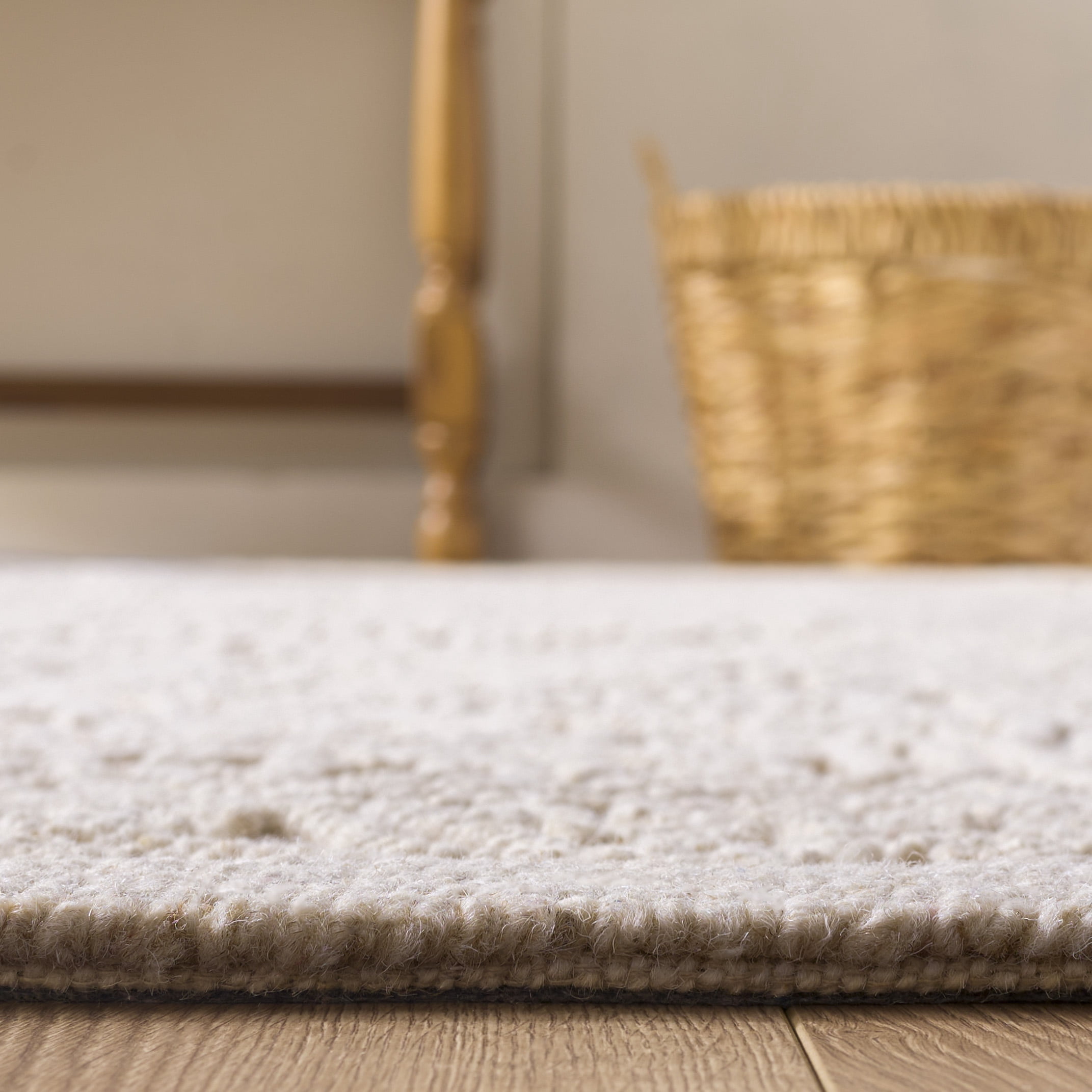 Safavieh Martha Stewart Trace Justina Floral Area Rug, Ivory, 9' x 12'
