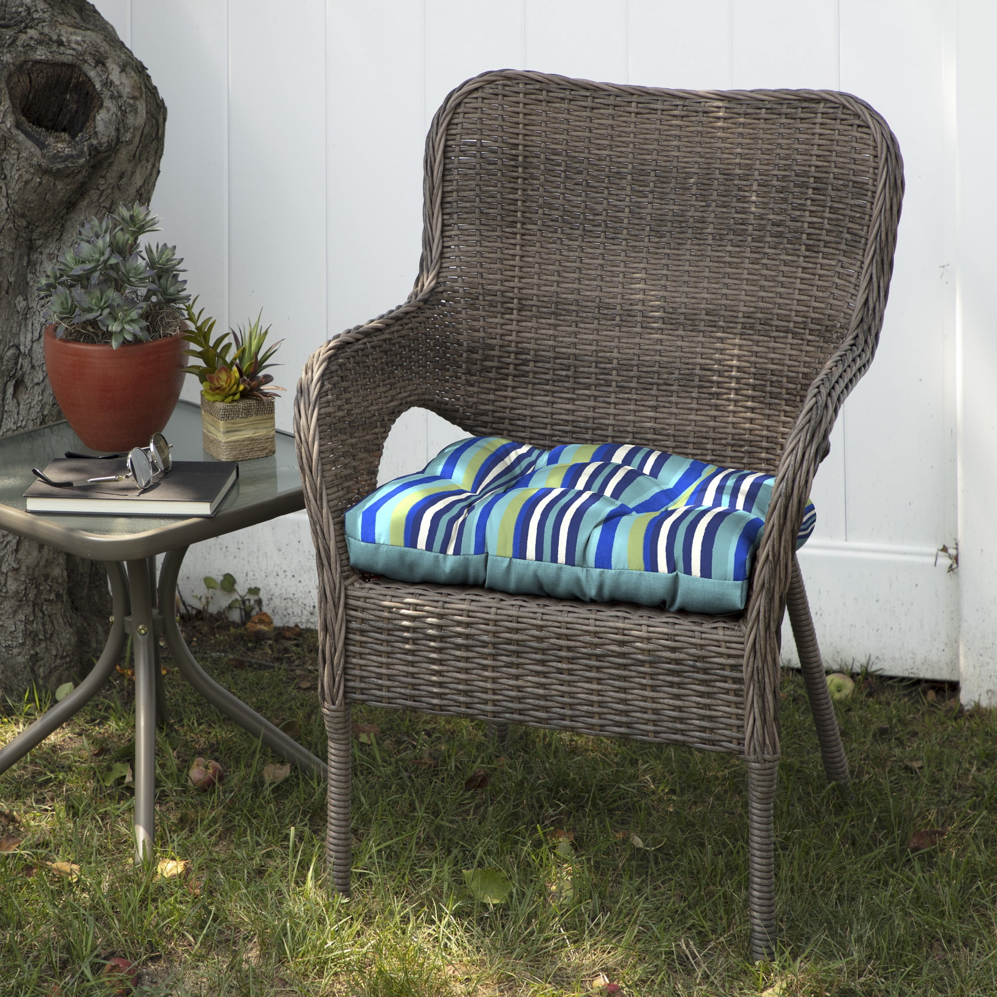Mainstays Turquoise Stripe 18 X 20 In Outdoor Wicker Seat Cushion Walmart Com Walmart Com