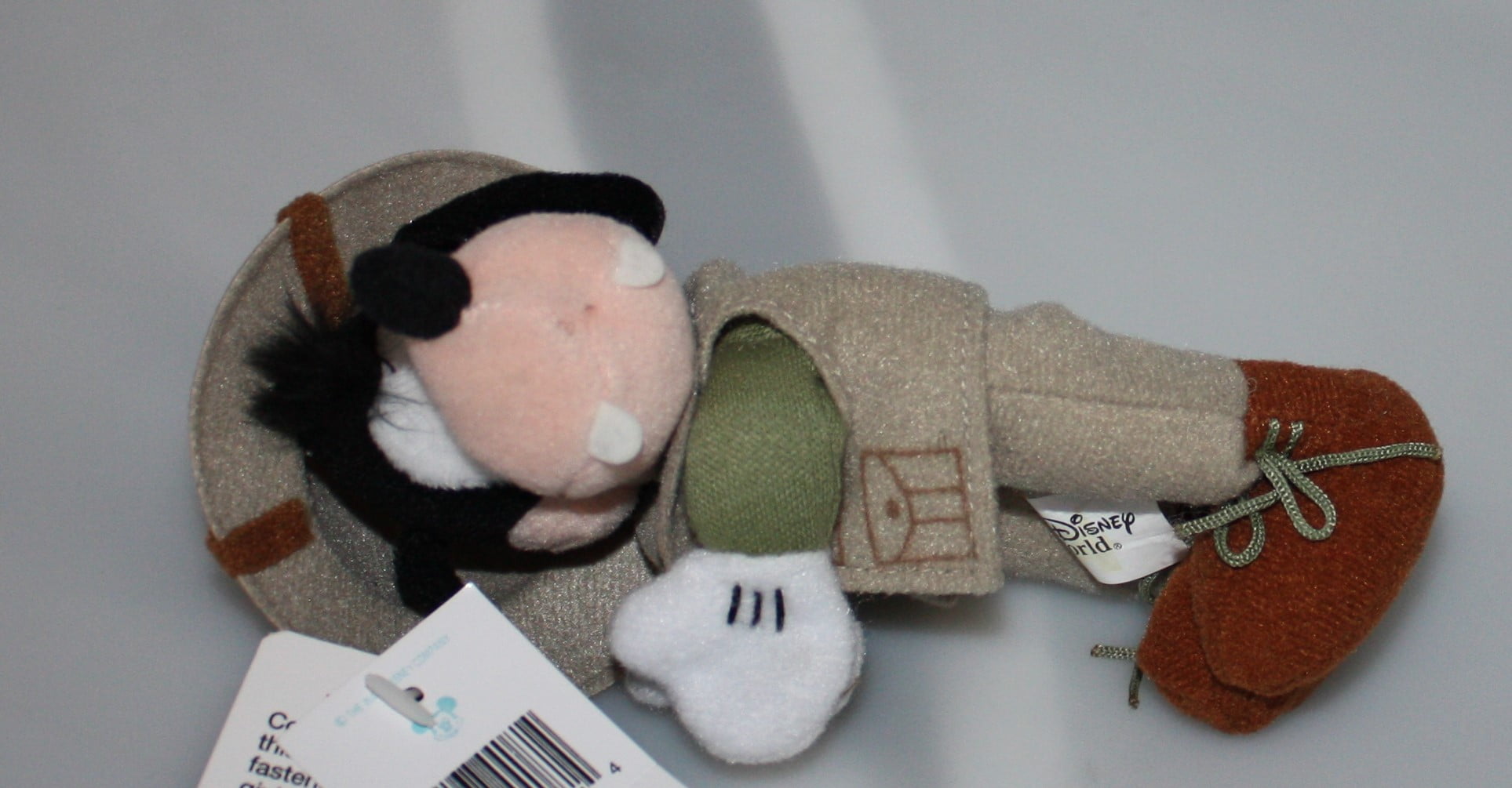 monkey with magnetic hands and feet
