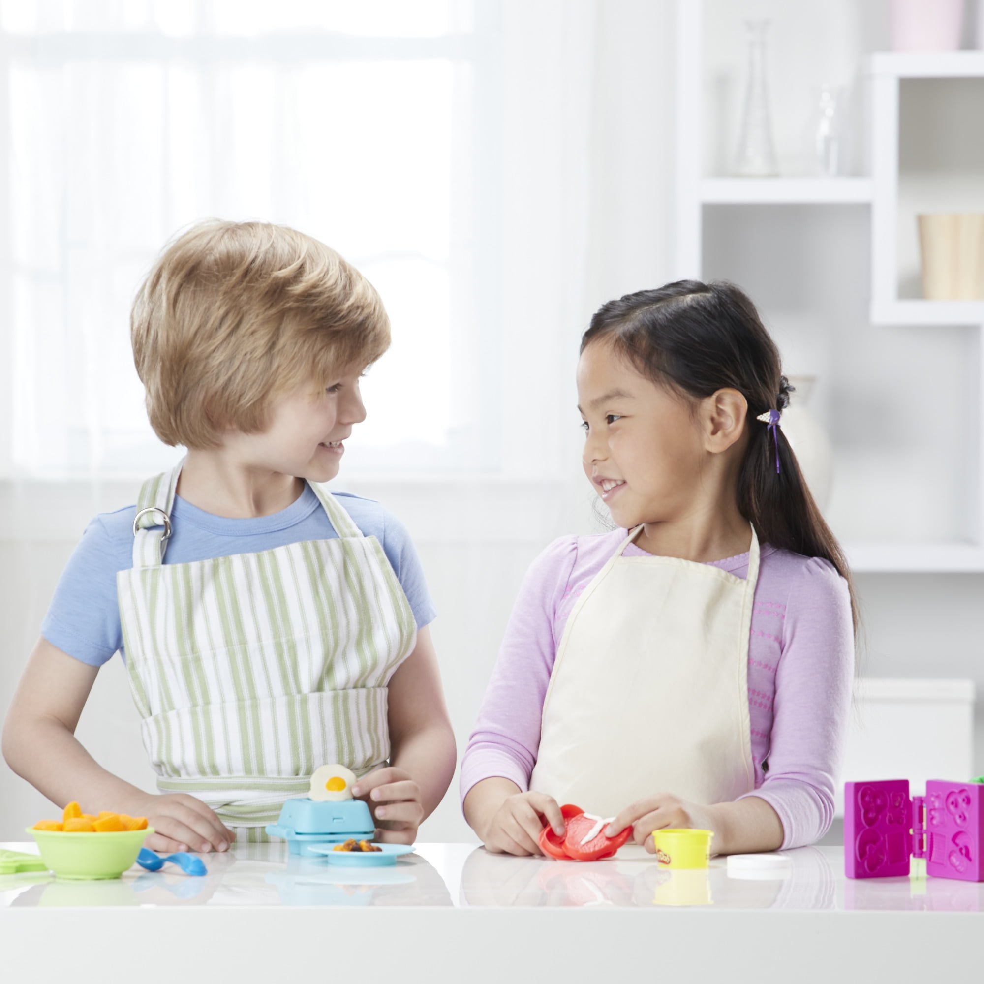 play doh kitchen creations grocery goodies