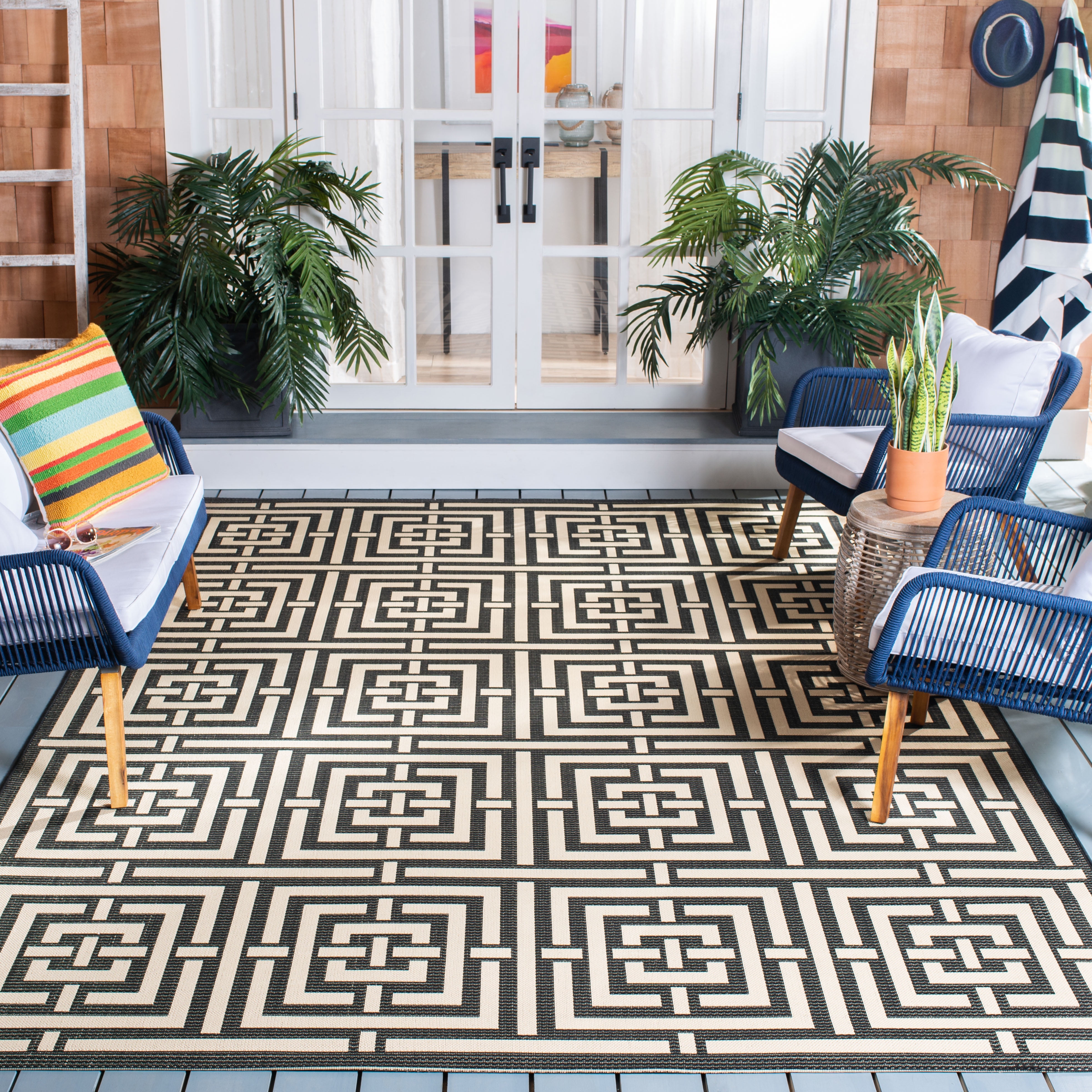 Safavieh Courtyard Ariana Geometric Indoor/Outdoor Area Rug, Black/Bone, 9' x 12'