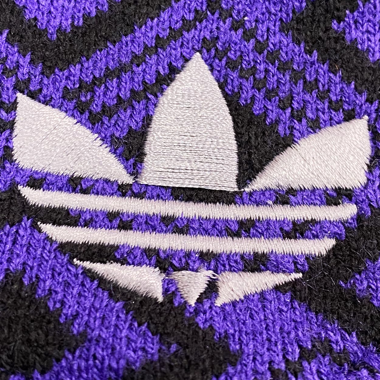 Adidas Ice Cap Earlap Women's Purple Beanie photo 2