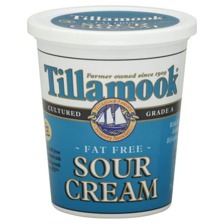 Tillamook Fat-Free Sour Cream, 16 Oz.