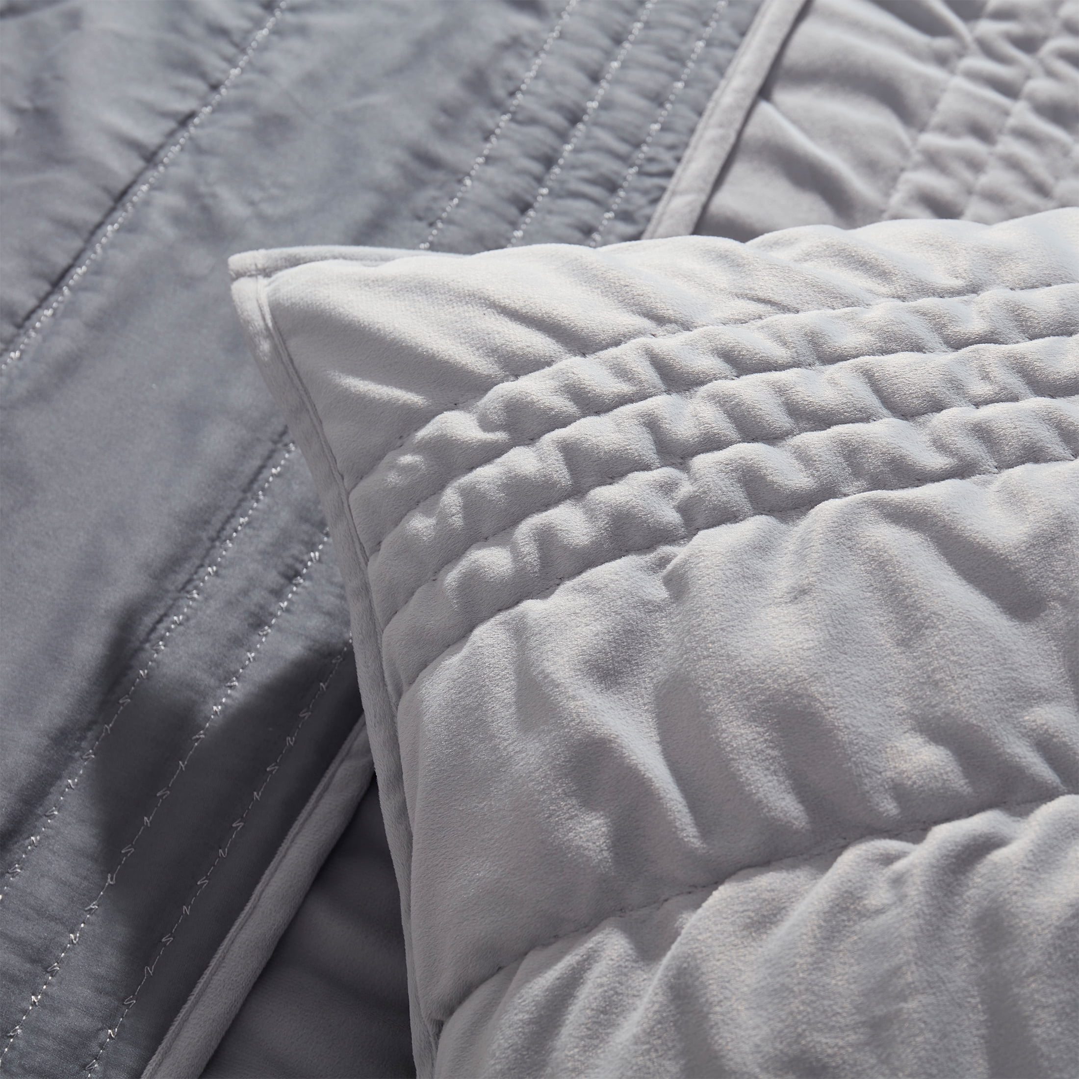 Mainstays Solid Grey Zig Zag Stripe Reversible Crystal Mink Pillow Shams, King (2 Count)