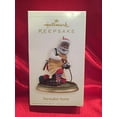 thumbnail image 2 of Hallmark Keepsake Ornament - TOYMAKER SANTA African American Version 2006 (QXG3206), 2 of 4