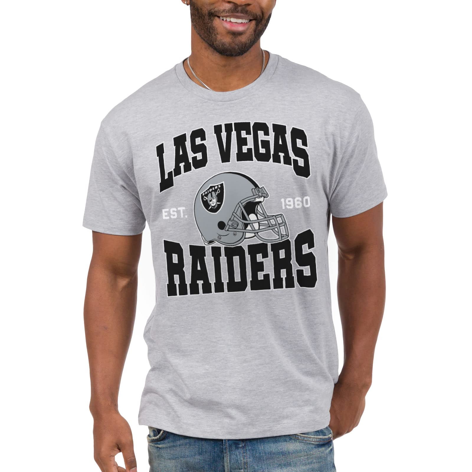 Junk Food clothing x NFL - Las Vegas Raiders - Team Helmet - Short