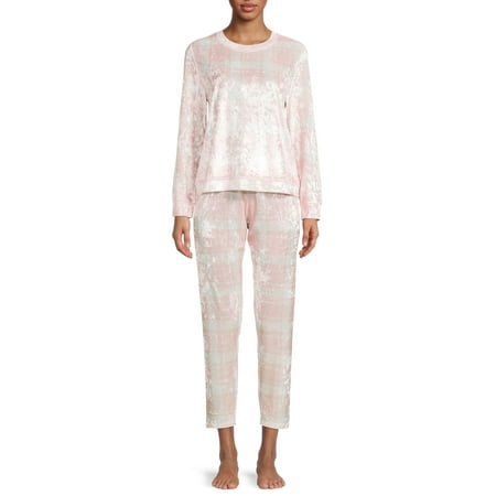 

Love At First Sight Women s and Women s Plus 2pc Sleepwear All Over Print Velvet Long Sleeve Top and Pant