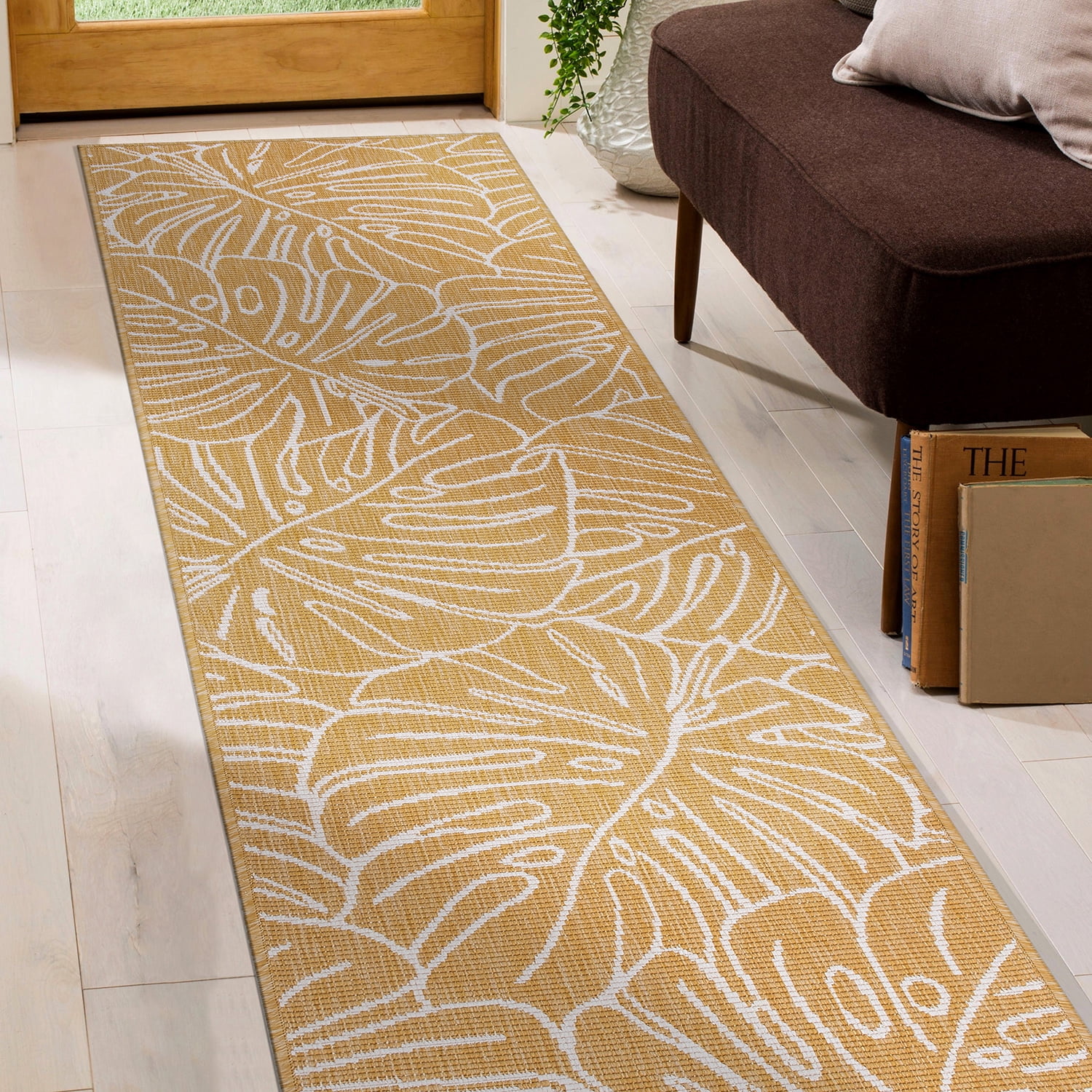 World Rug Gallery Contemporary Tropical Leaves Weather Resistant Reversible Indoor/Outdoor Area Rug - Yellow 2'x7'