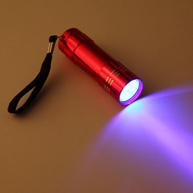 395nm Ultravioleta 9 LED Linterna Antorcha de luz de detección portátil (Rojo)
