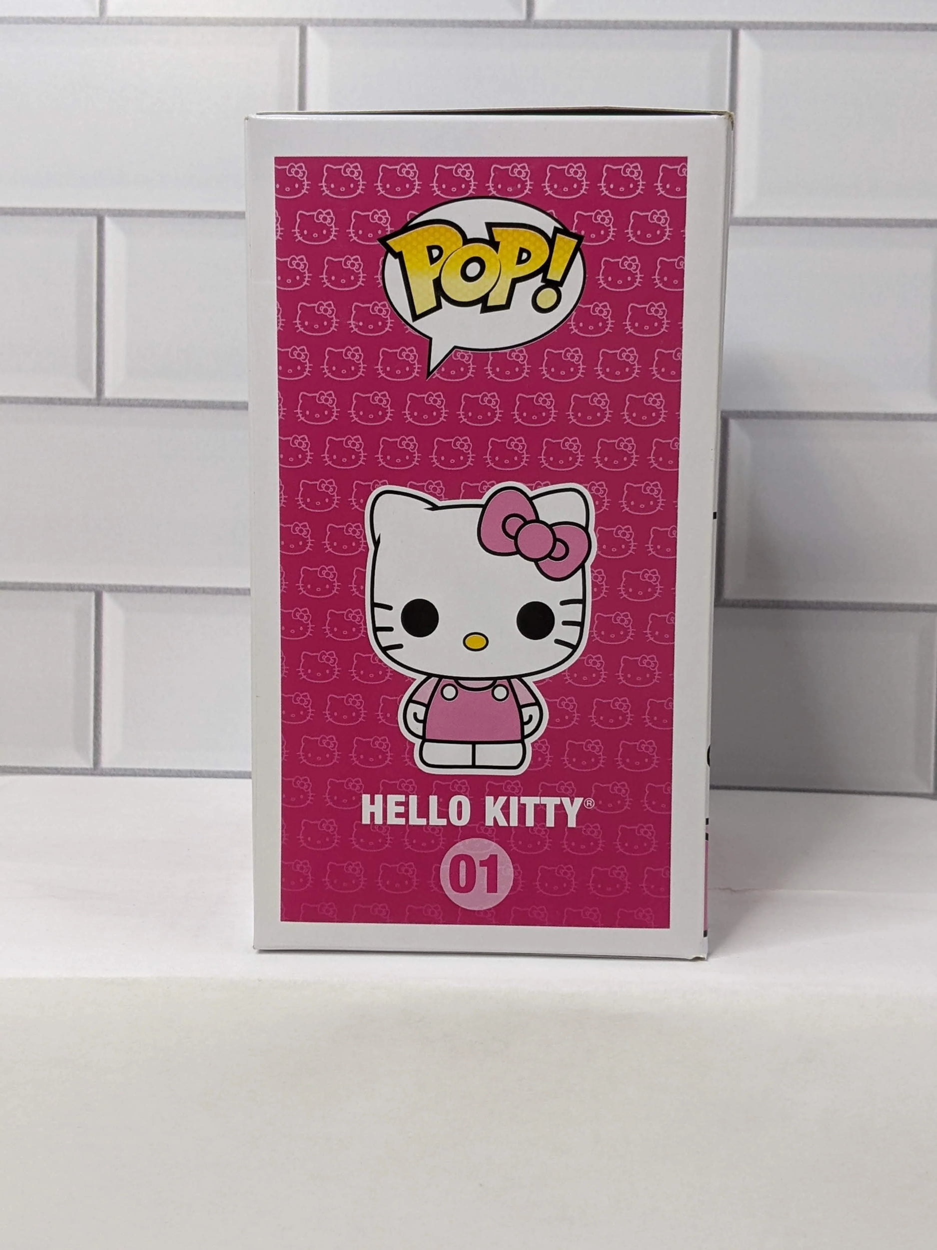 Funko POP! Sanrio Hello Kitty Vinyl Figure #01