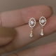 thumbnail image 4 of Pequeños pendientes de orejas de diablo aretes esposa Decoración de joyas de joyería Aniversario de cumpleaños Regalos personalizados 1 par Inevent AP009872-02, 4 of 7