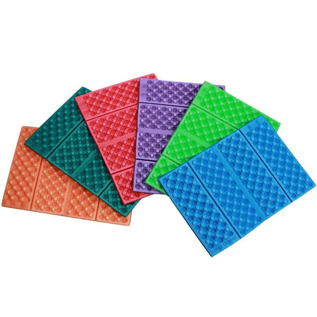 Tapis Pliant Portable, Coussin en Mousse pour l'Extérieur, Conception Imperméable et Légère, Compact et Pliable, pour le Camping, la Randonnée, les Pique-Niques à la Plage, les Voyages et le Bureau, Mousse Durable à Cellules Fermées, Multi-Usage pour l'Extérieur